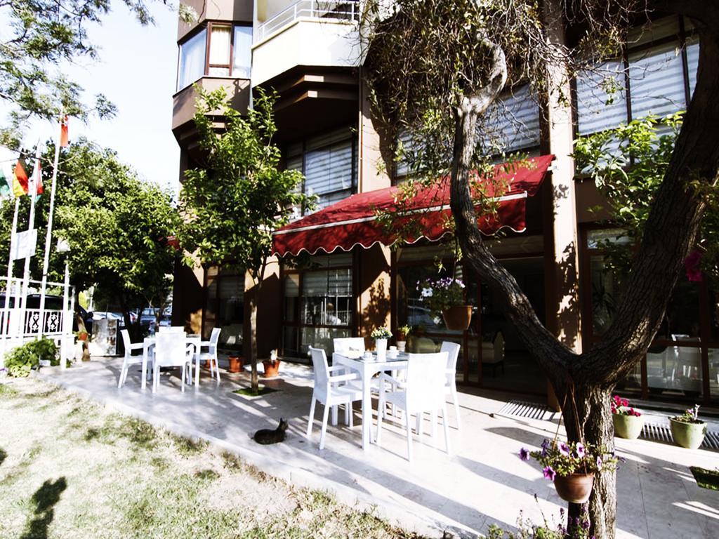 Grand Hotel Kurdoglu Kusadasi Exterior photo